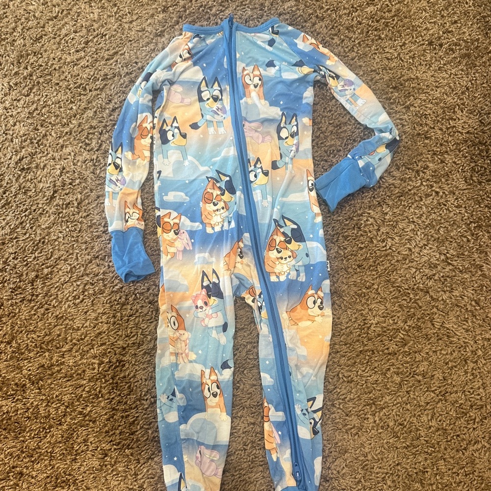 Little Sleepies Bluey 18-24 Zippy GUC